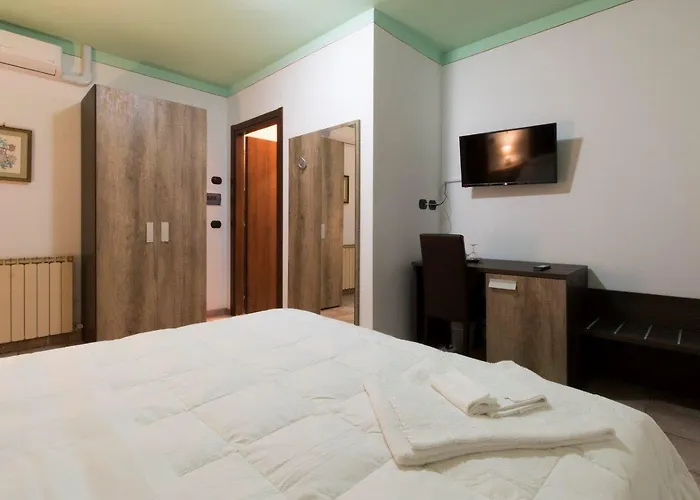 Hotel Le Cerquelle 3*