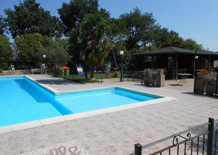 Le Cerquelle 3* Papiano